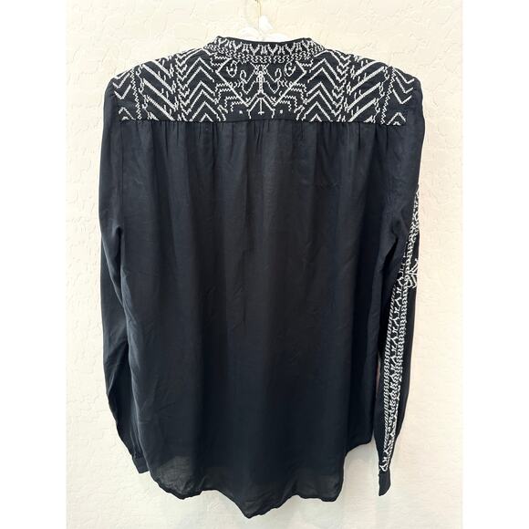 VELVET BY GRAHAM & SPENCER | Black Embroidered Boho Peasant Top | Small - Picture 4 of 6